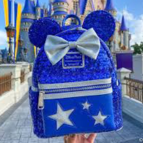 Disney Wishes Loungefly Backpack - Picture 6 of 6